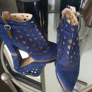 Navy blue cut-out heels